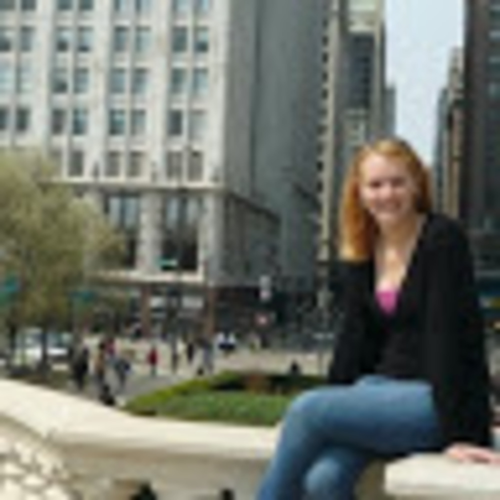 Meet your Posher, Emily